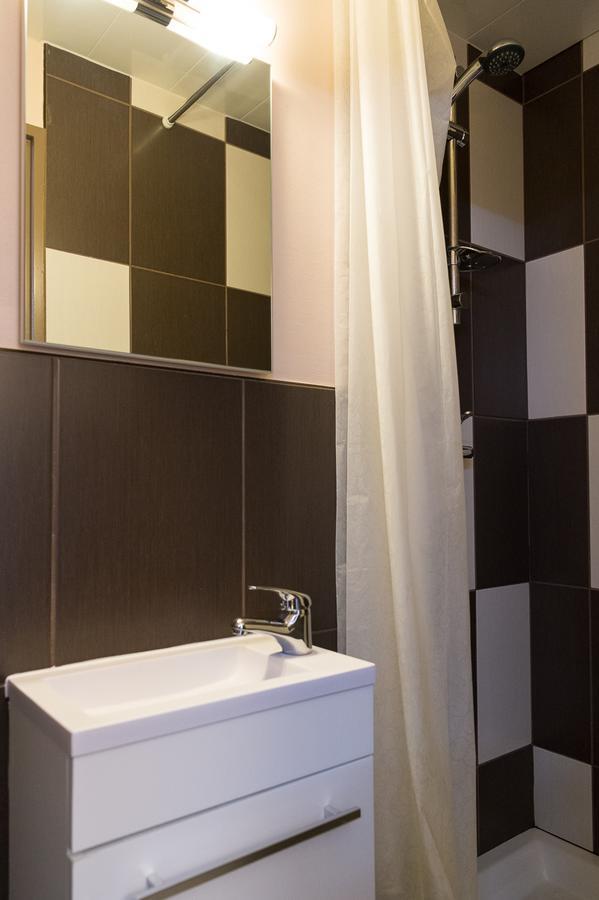 Wink Hotel Juvisy Buitenkant foto