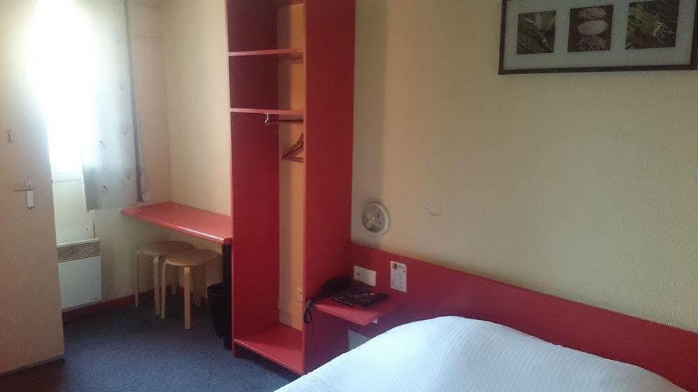 Wink Hotel Juvisy Buitenkant foto